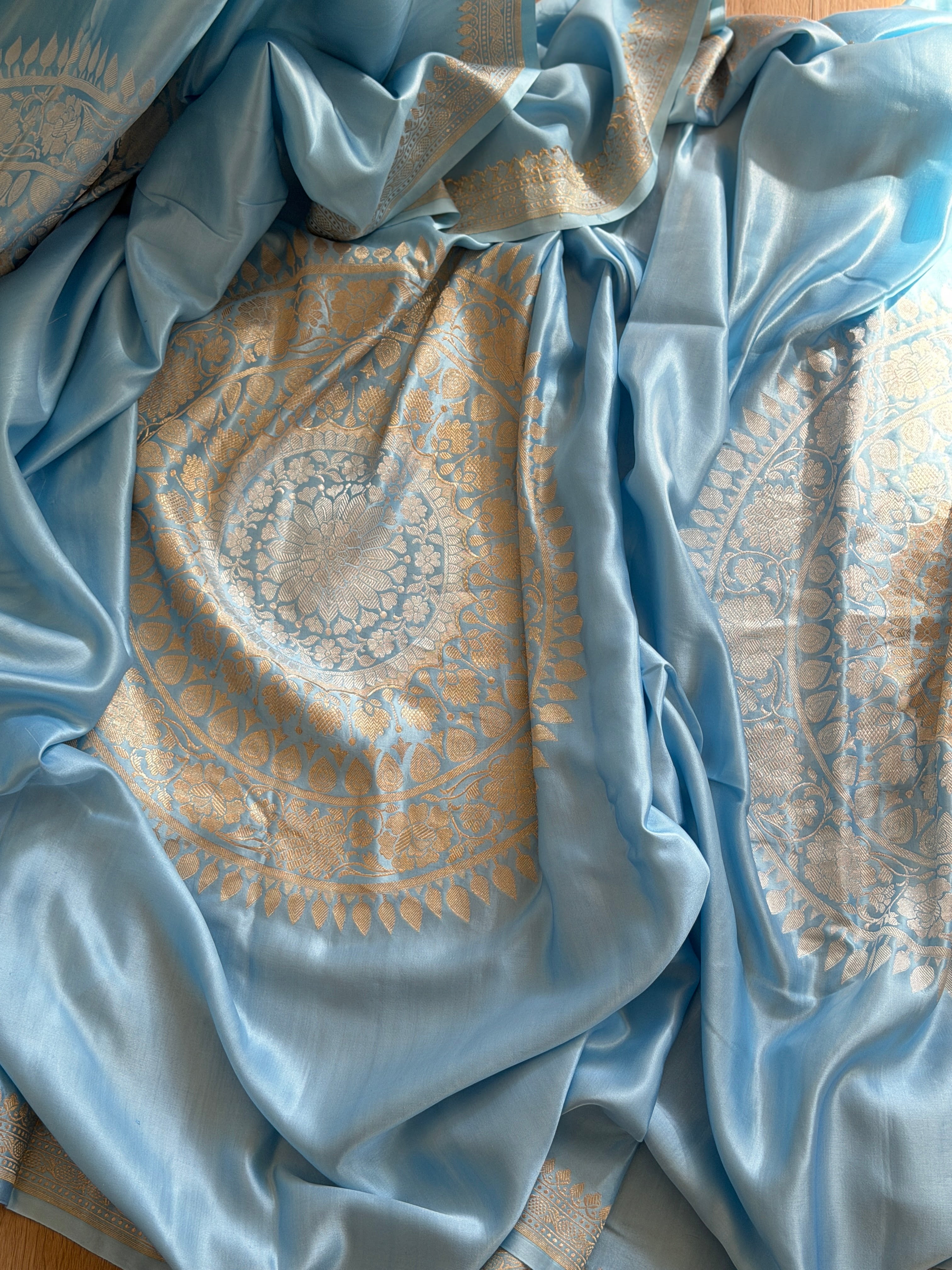 Banarasi Mashru Pure Silk Sona Roopa Saree