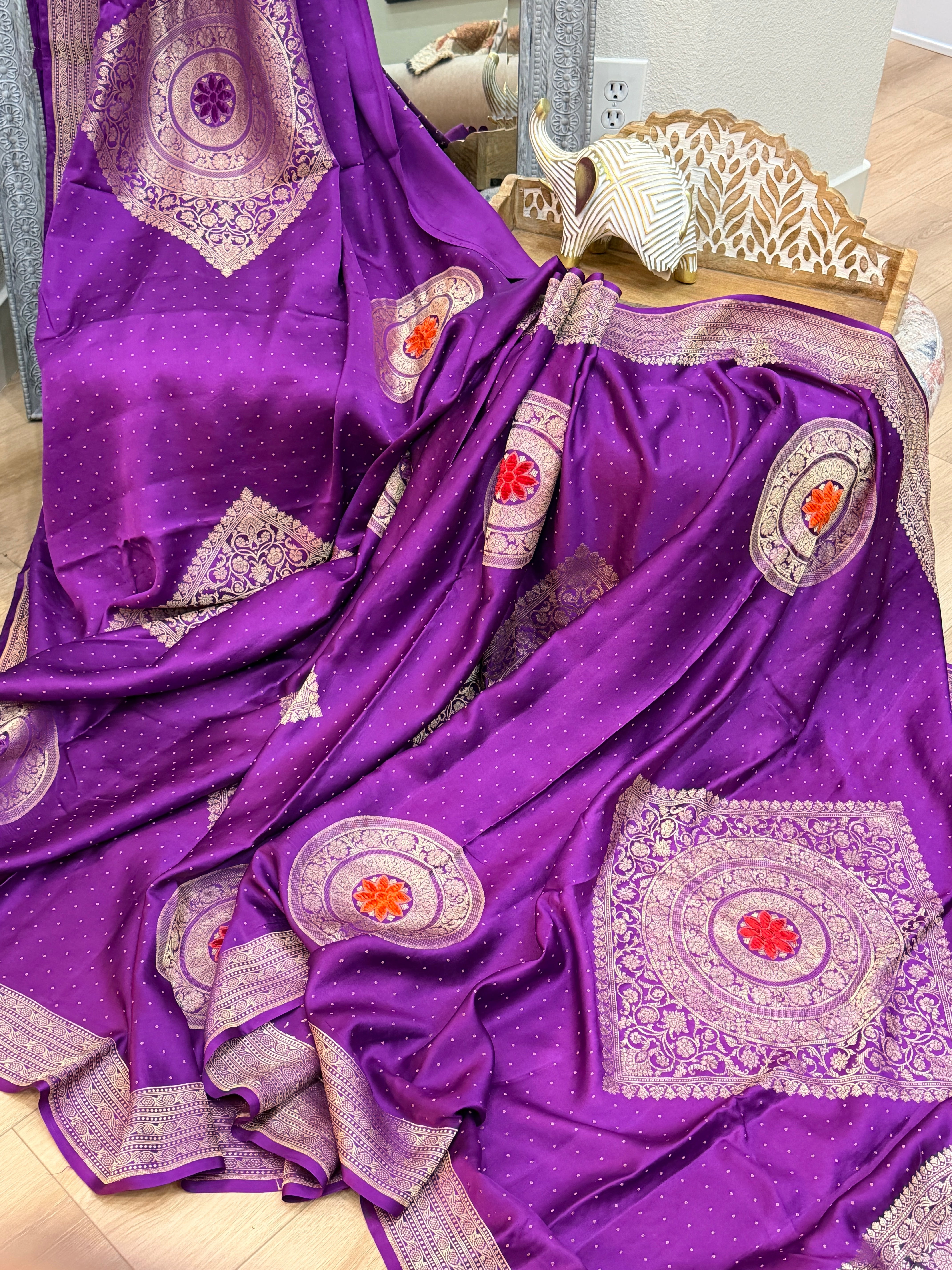 Banarasi Mashru Pure Silk Velvet Weaving Saree