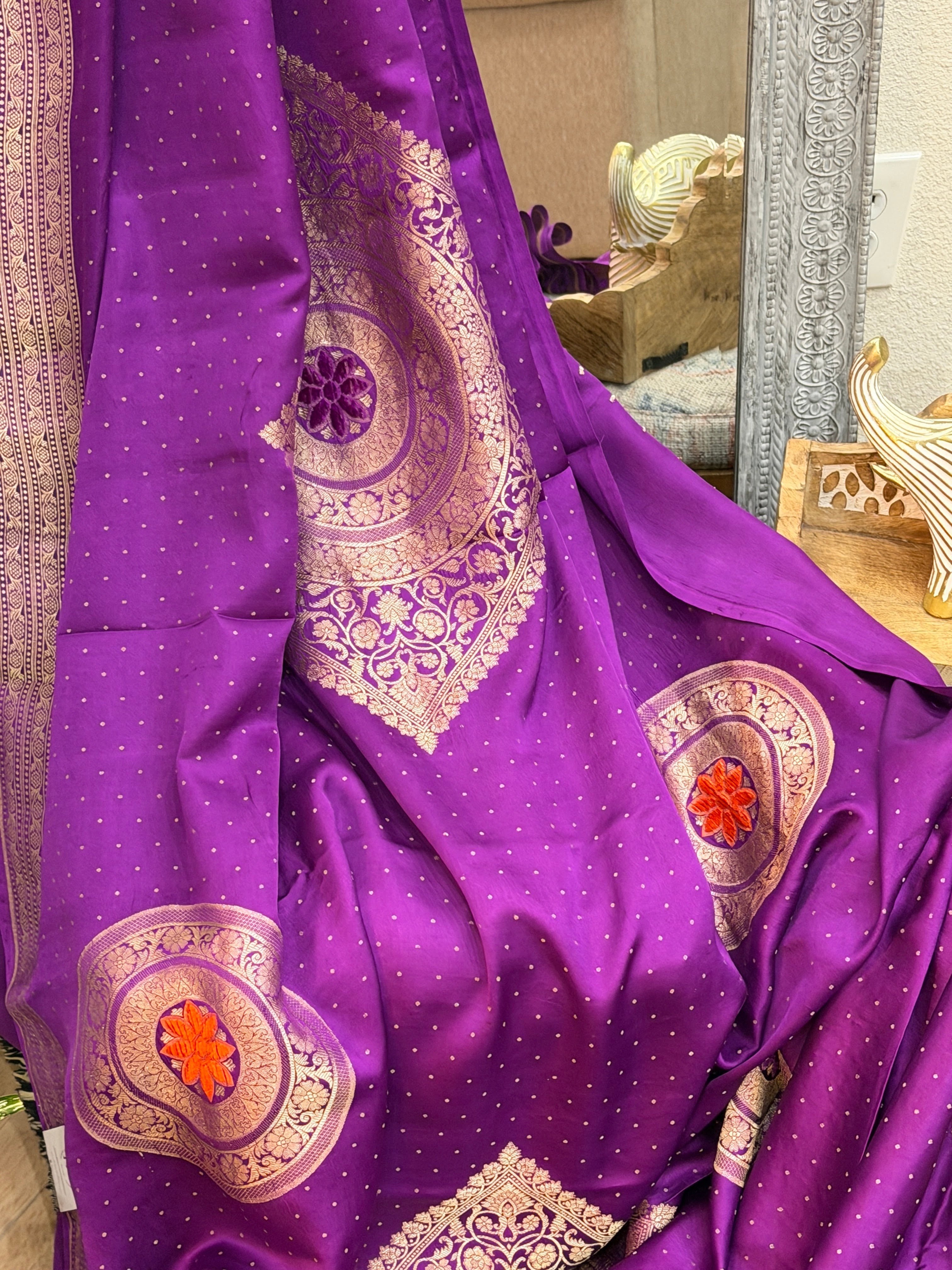 Banarasi Mashru Pure Silk Velvet Weaving Saree