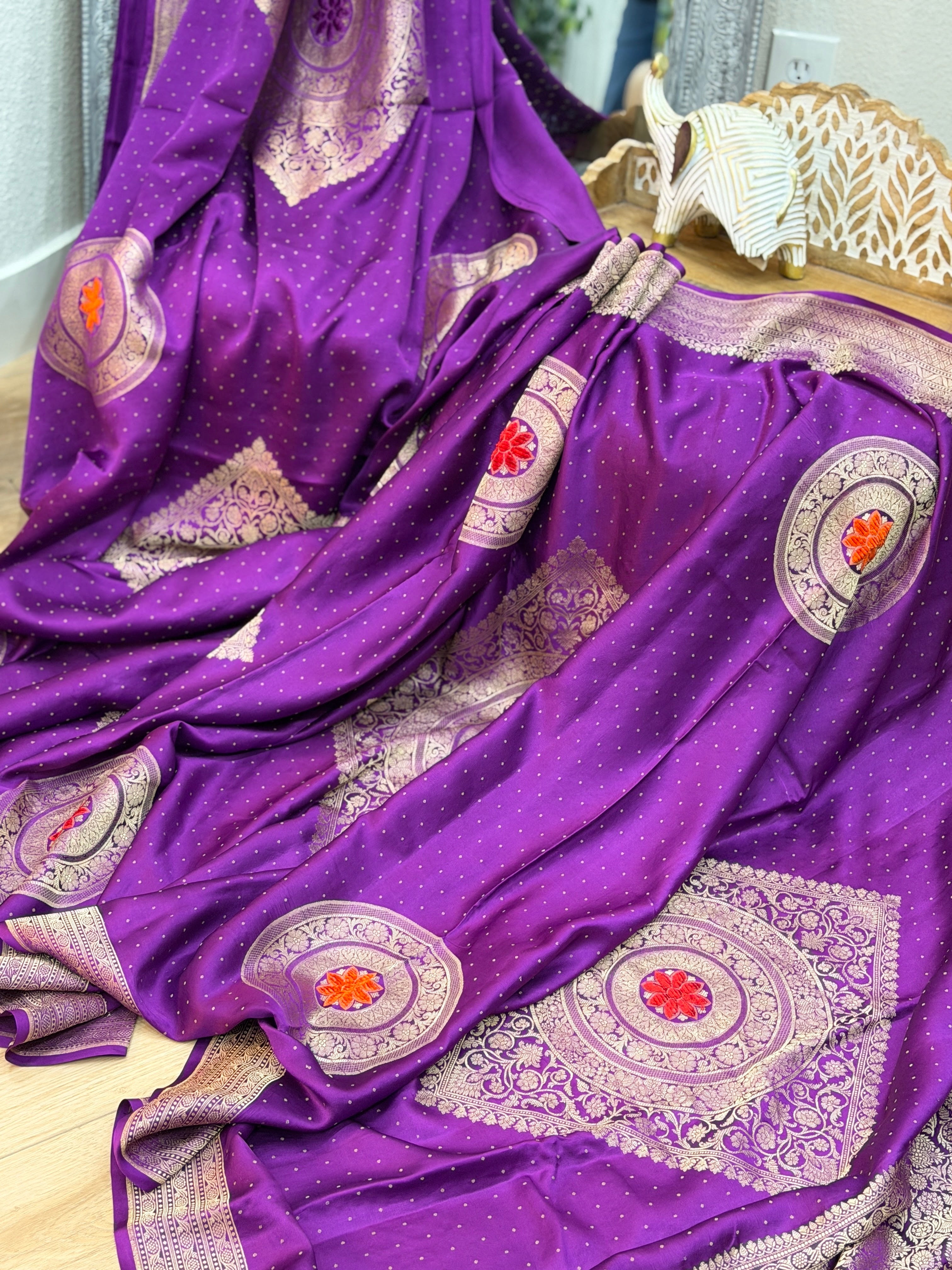 Banarasi Mashru Pure Silk Velvet Weaving Saree