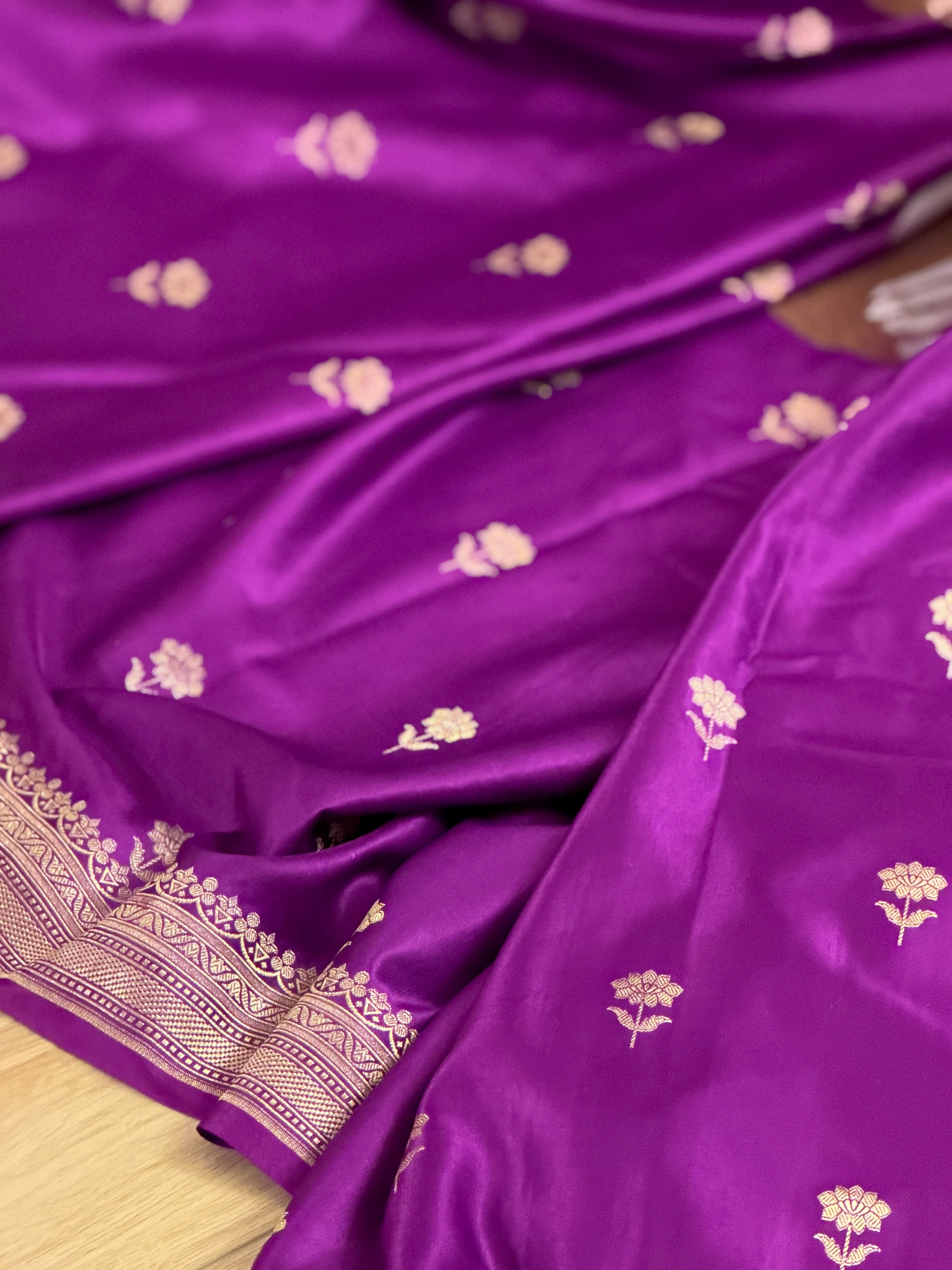 Banarasi Mashru Pure Silk Sona Roopa Saree