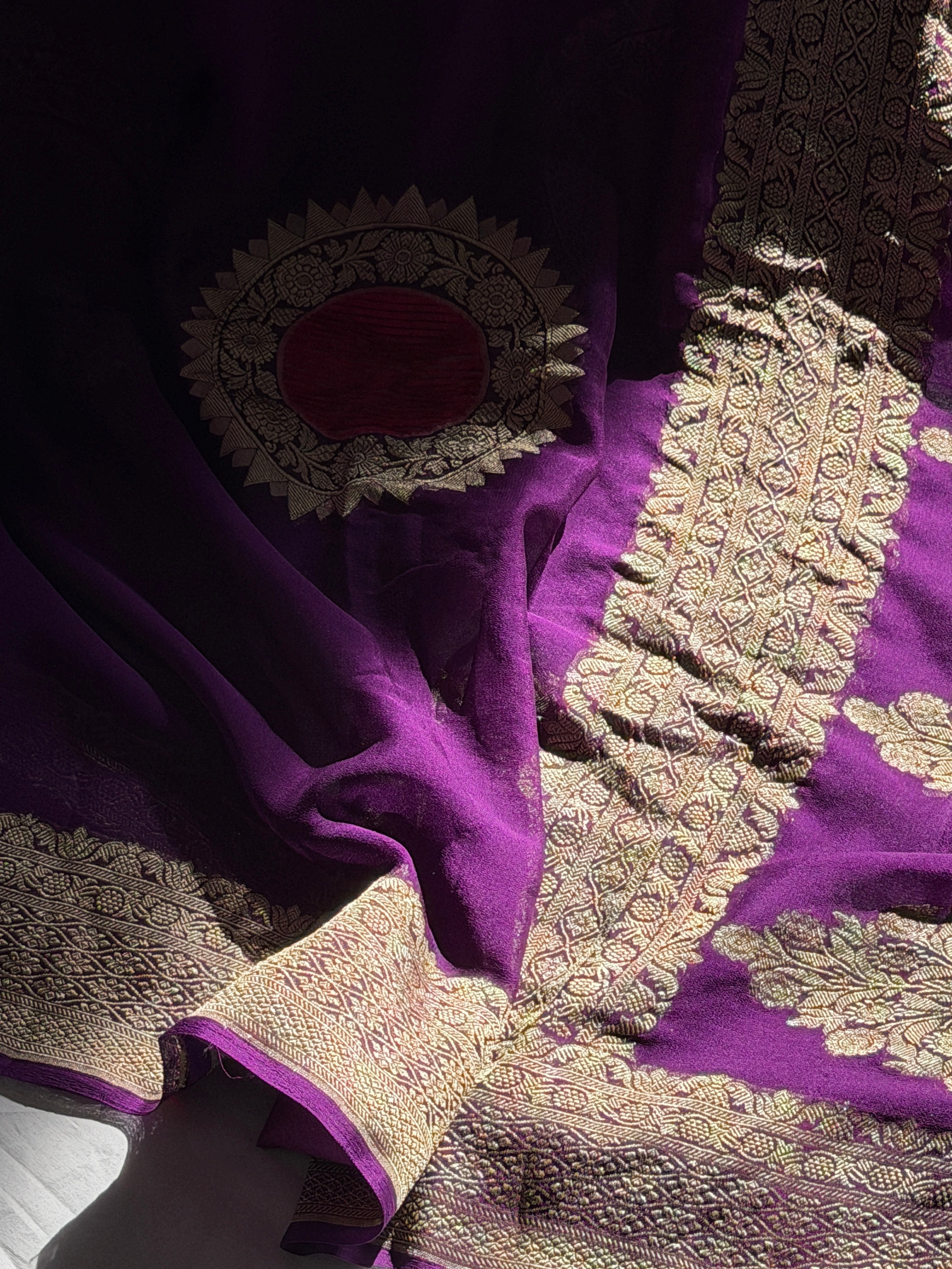 Banarasi Khaddi georgette Velvet weaving saree