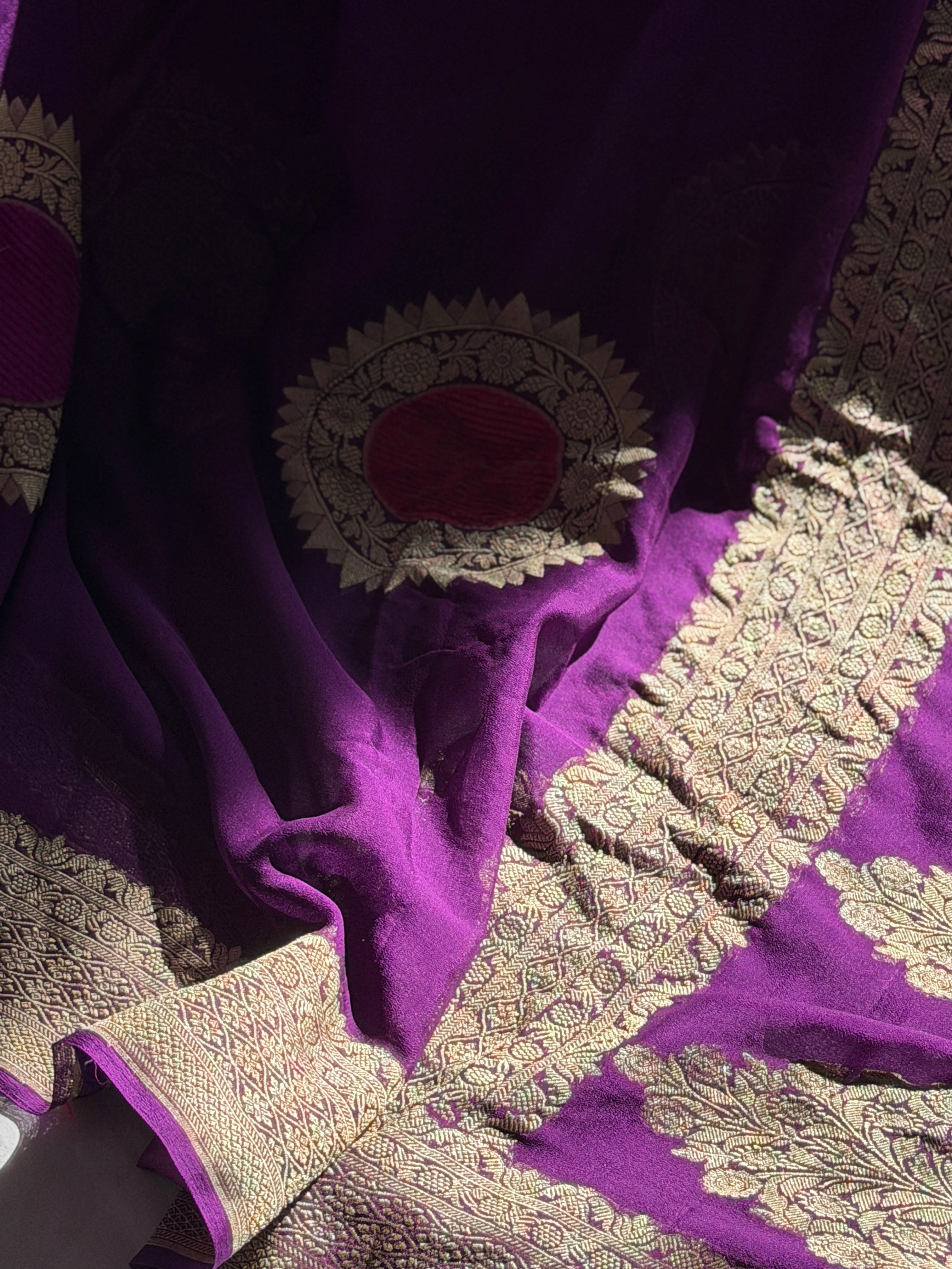 Banarasi Khaddi georgette Velvet weaving saree