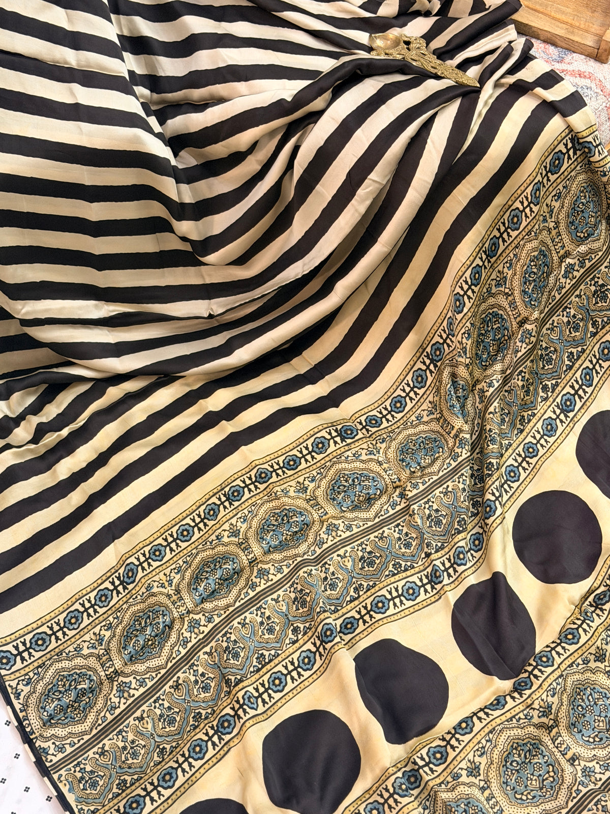 Modal Ajrak Saree