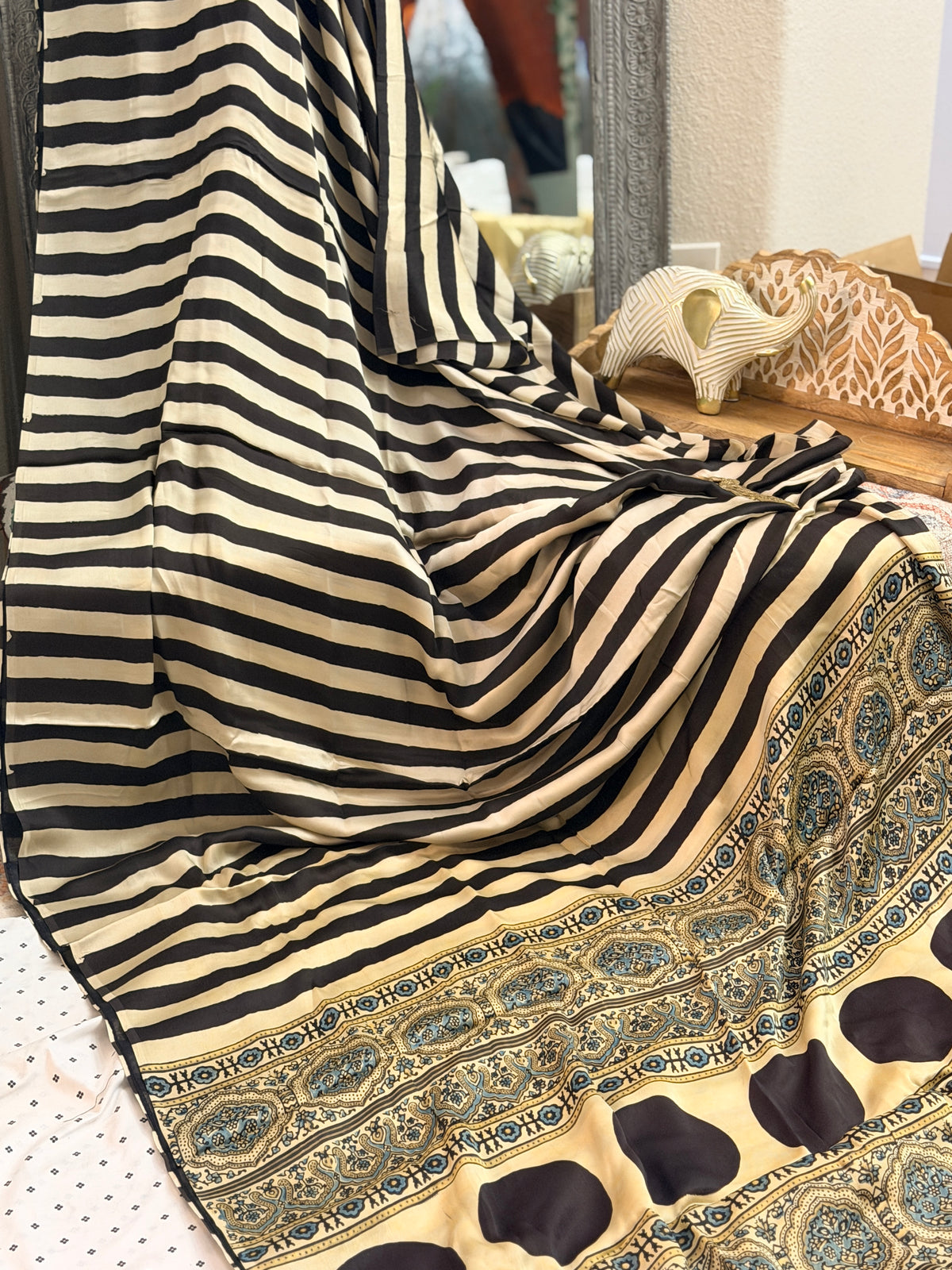 Modal Ajrak Saree