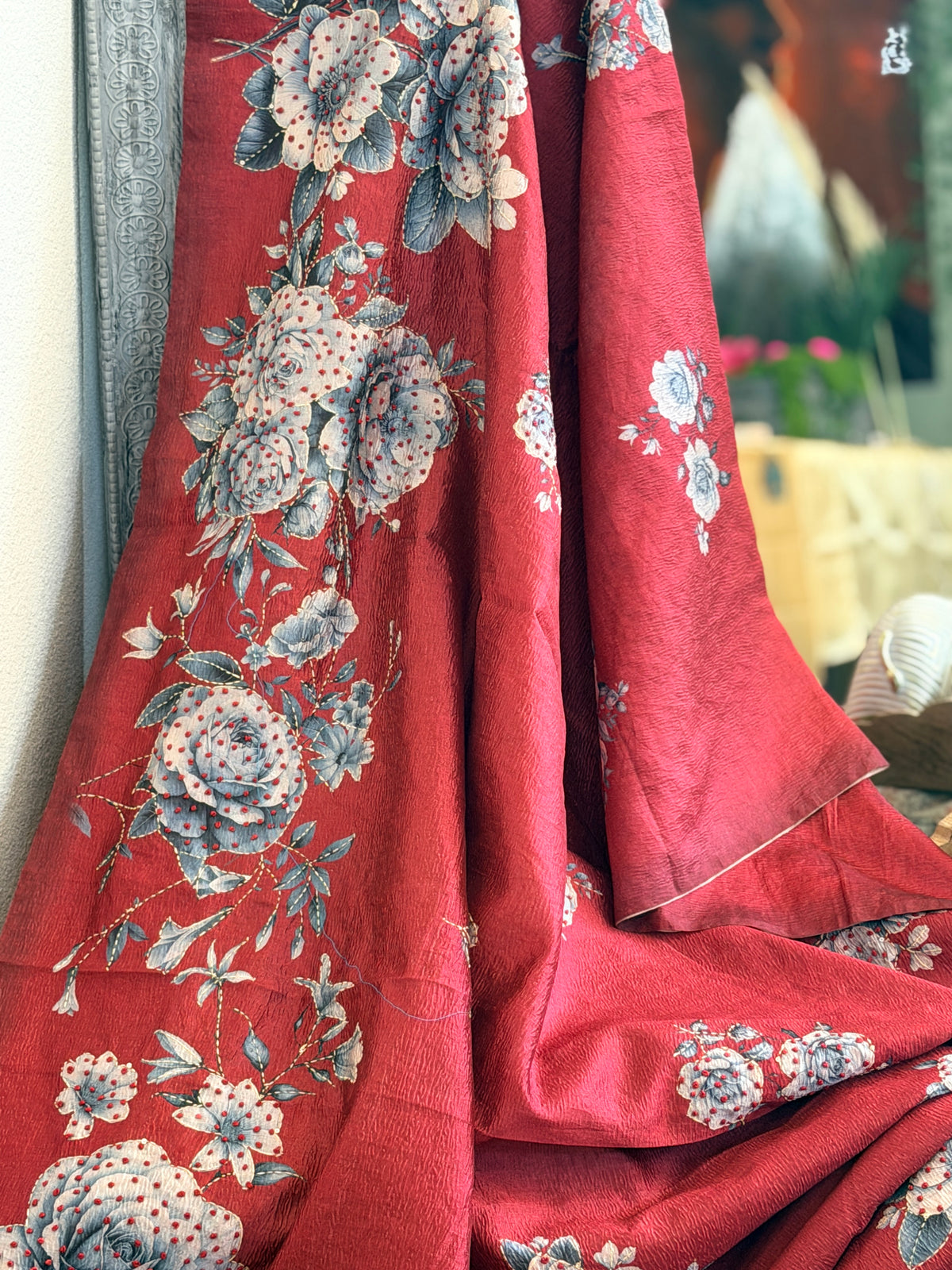 Semi Tussar Printed saree with French Knot work