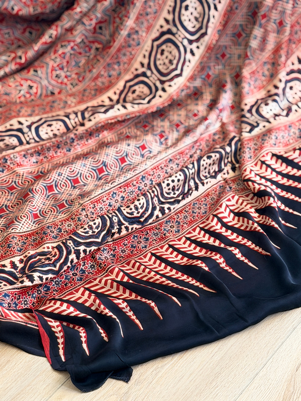 Modal Ajrak Saree