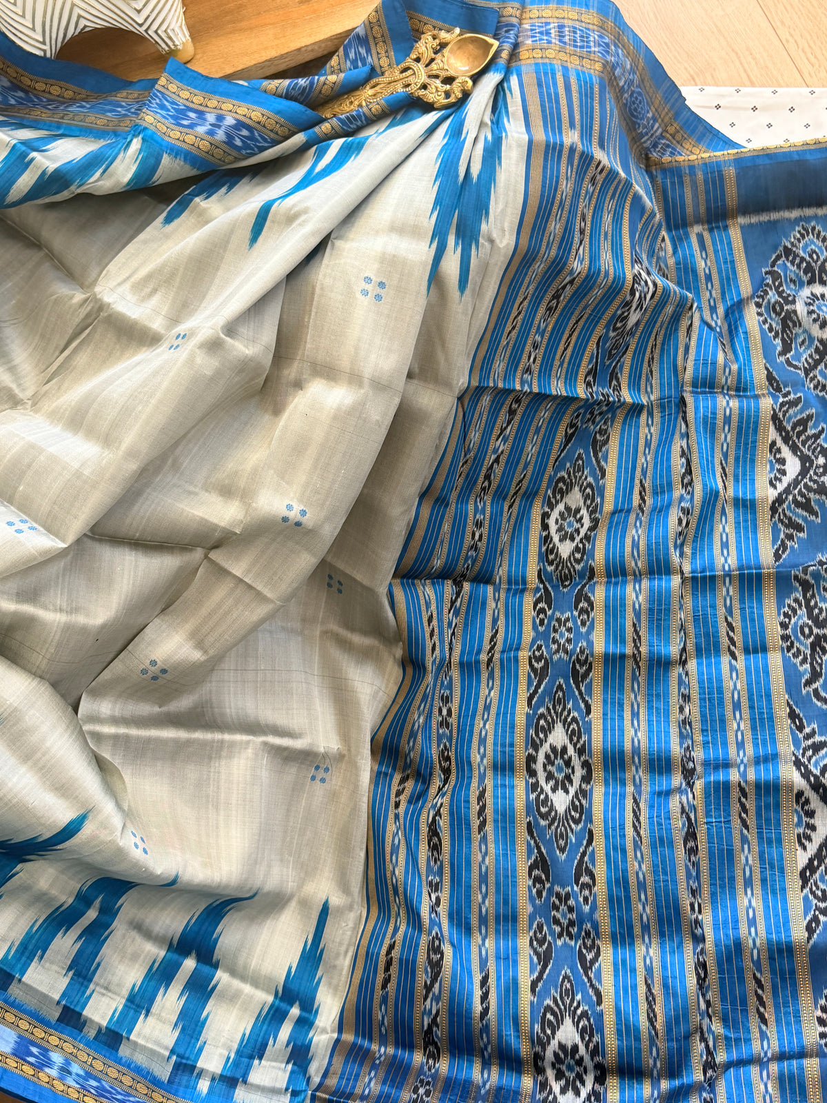 Khandua silk big temple border no bp