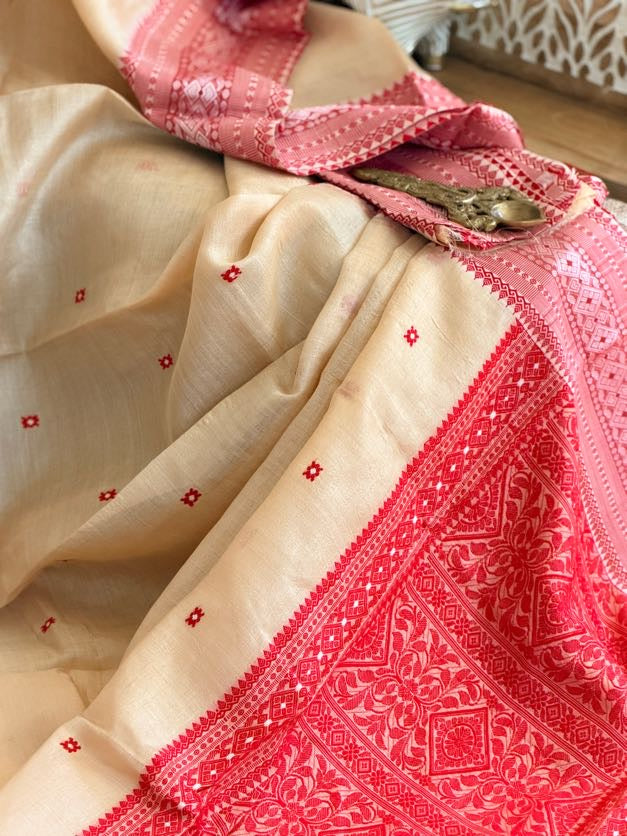 Bisnupuri Tussar Silk Saree