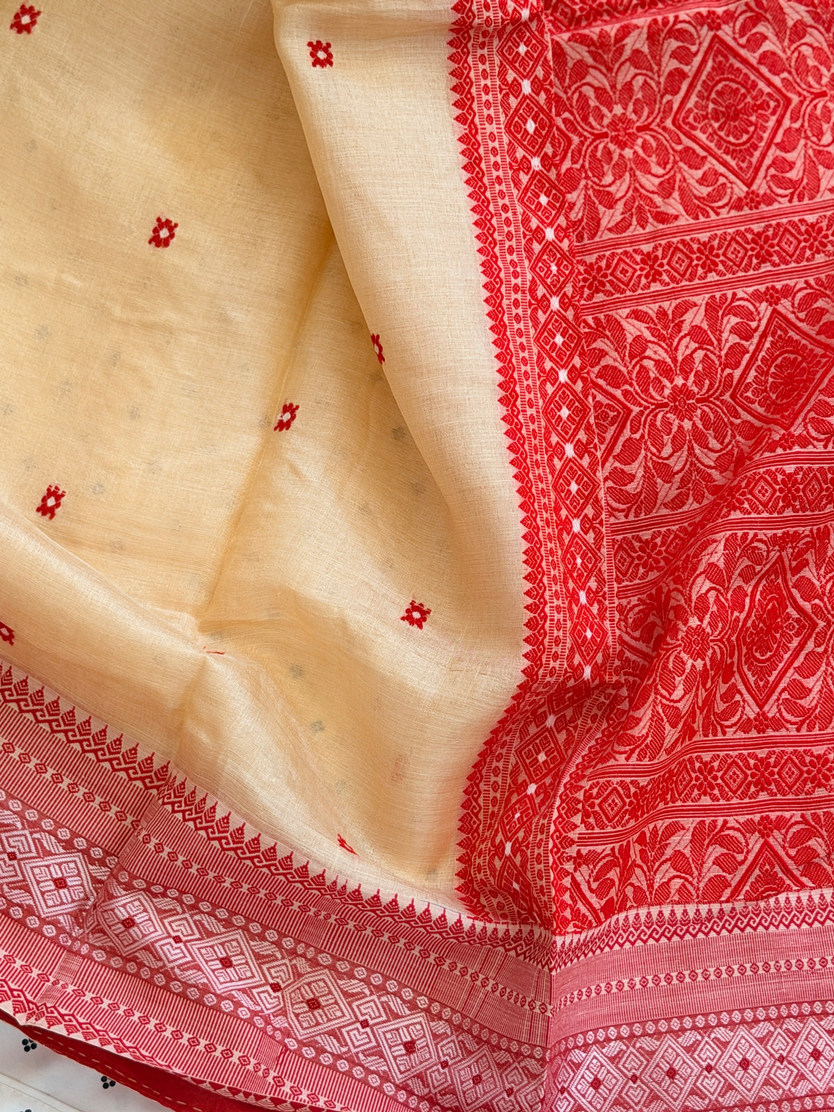 Bisnupuri Tussar Silk Saree