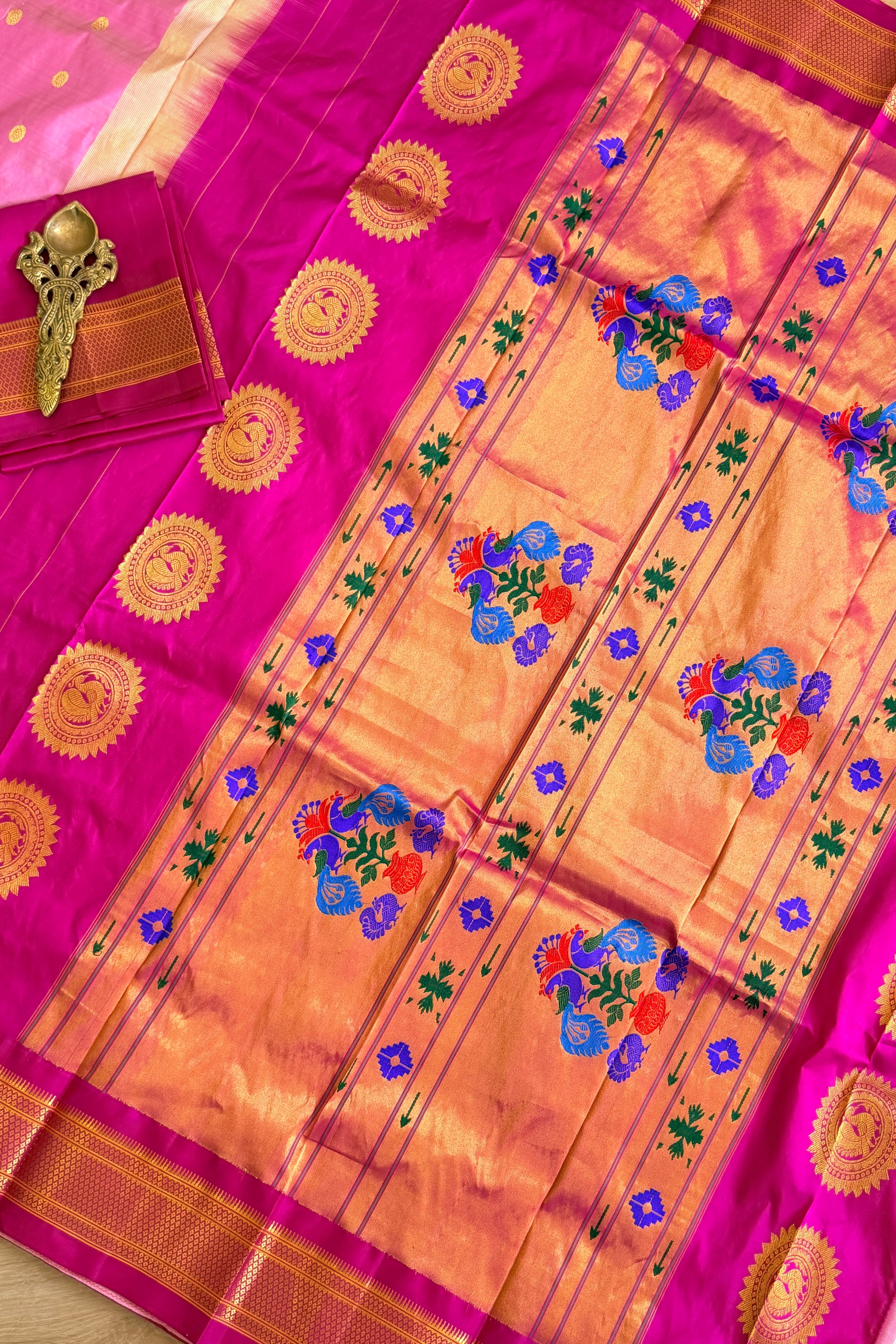 Paithani Pure silk handloom Maharani saree