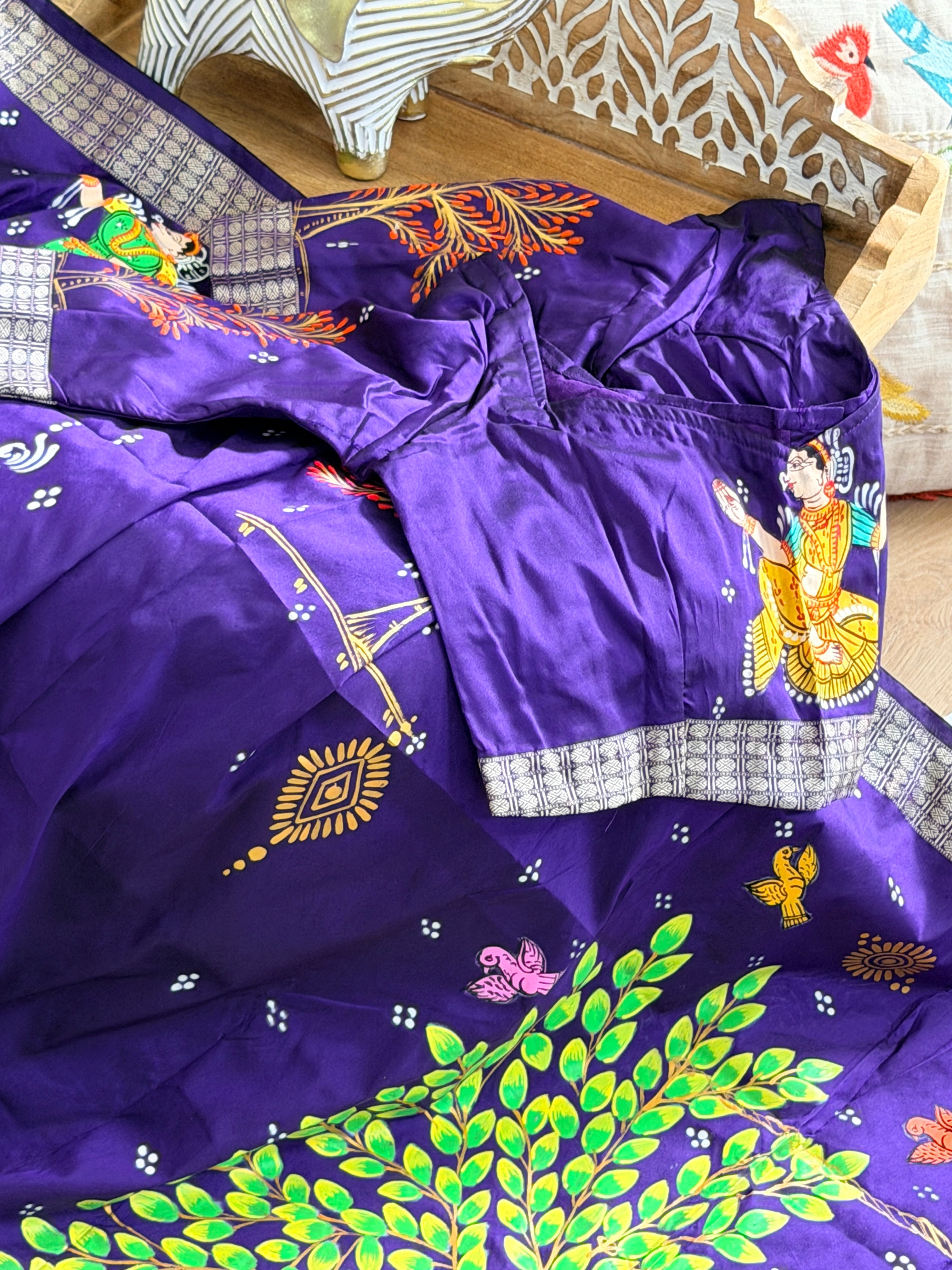 Pattachitra hand painted Raja doli theme saree