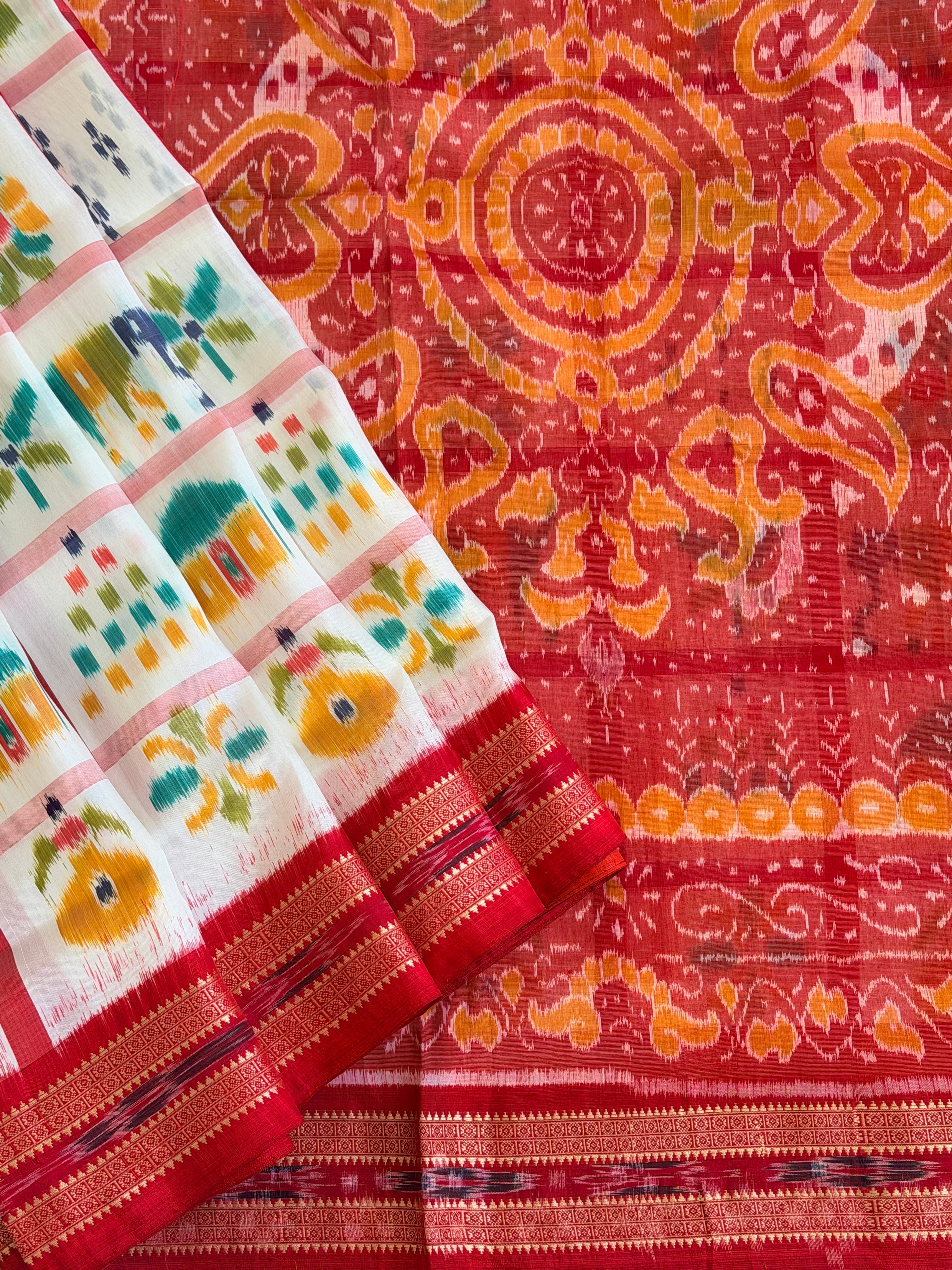 White red Nabkothi saree