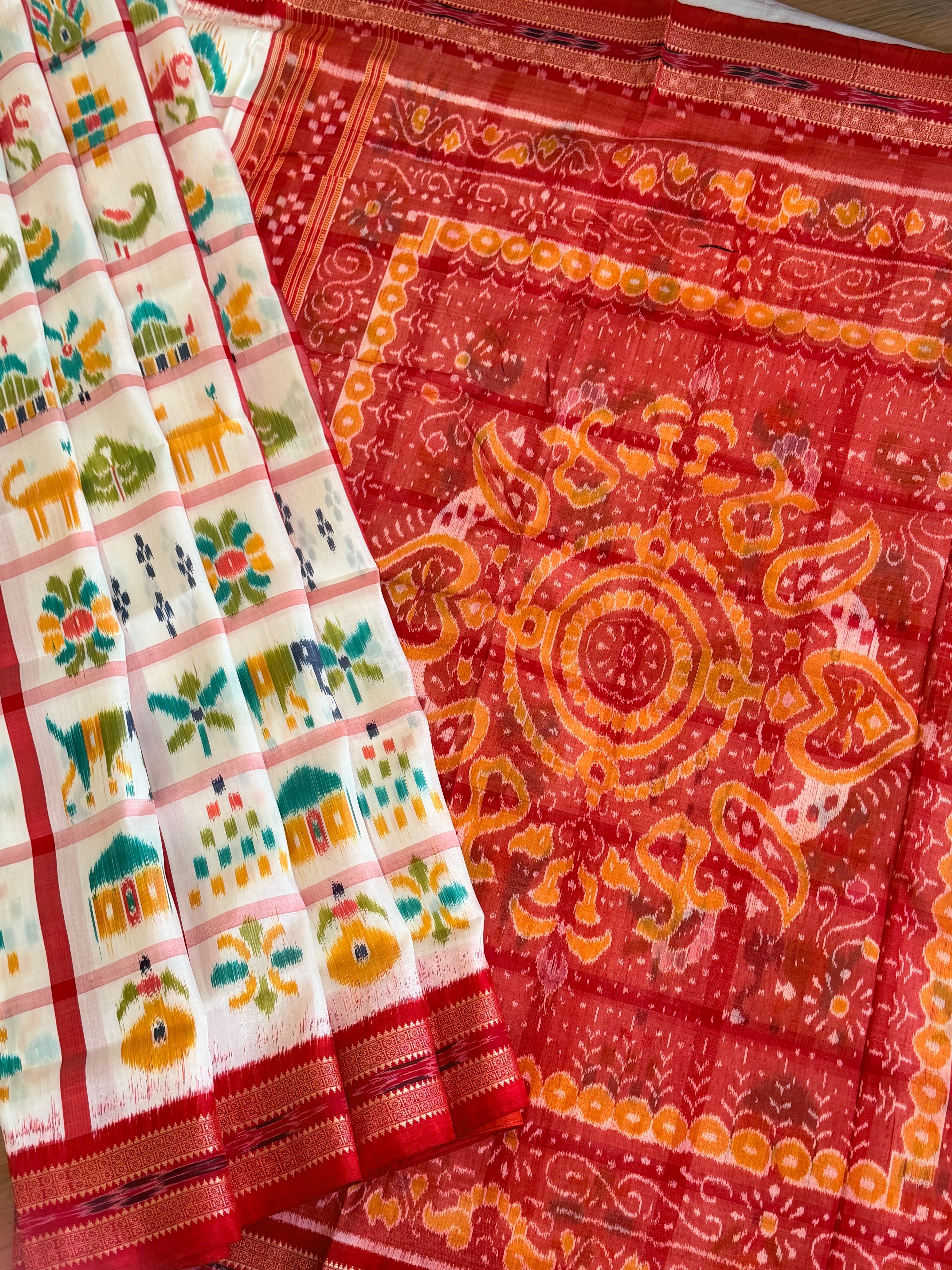 White red Nabkothi saree