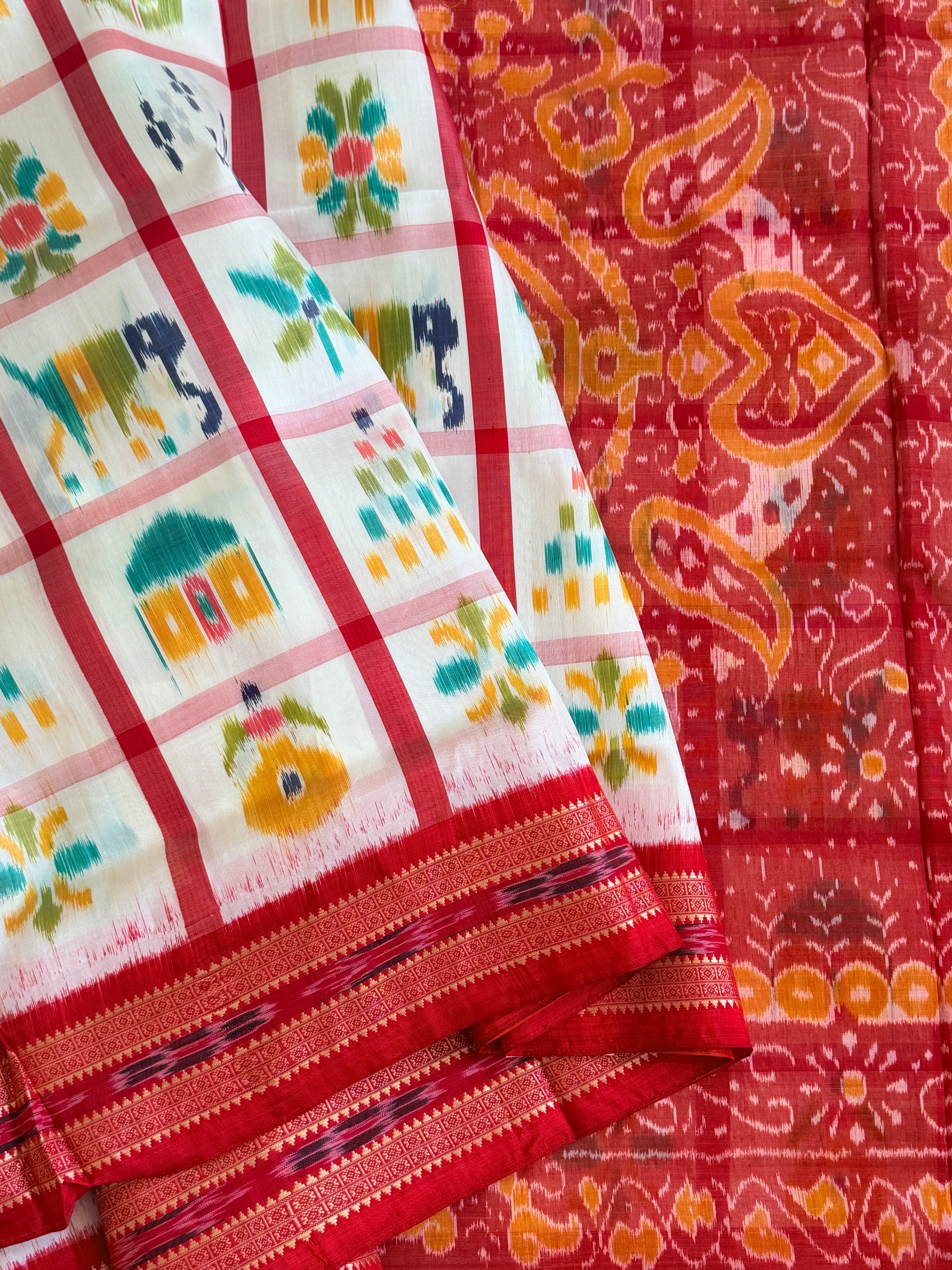 White red Nabkothi saree