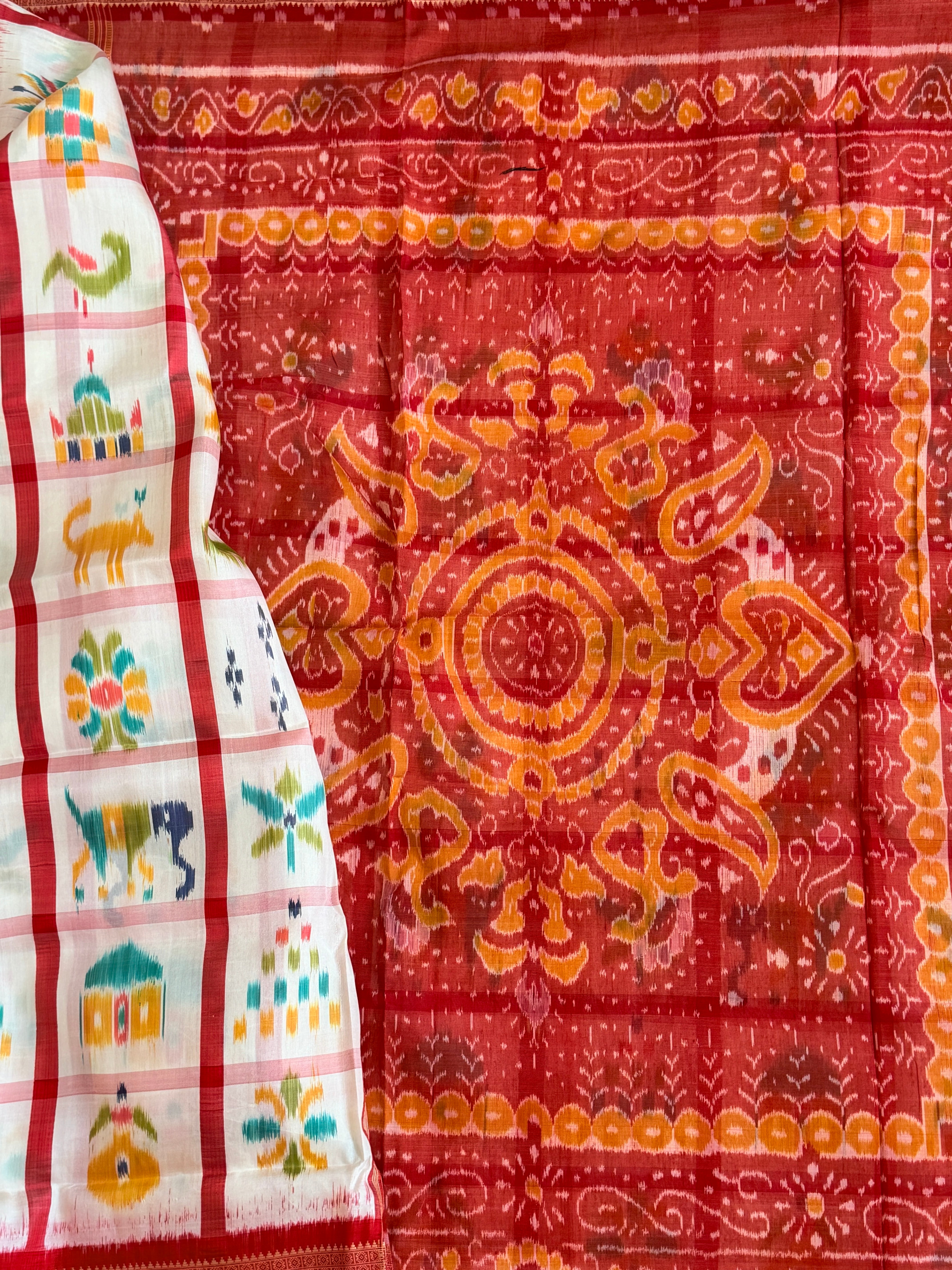 White red Nabkothi saree