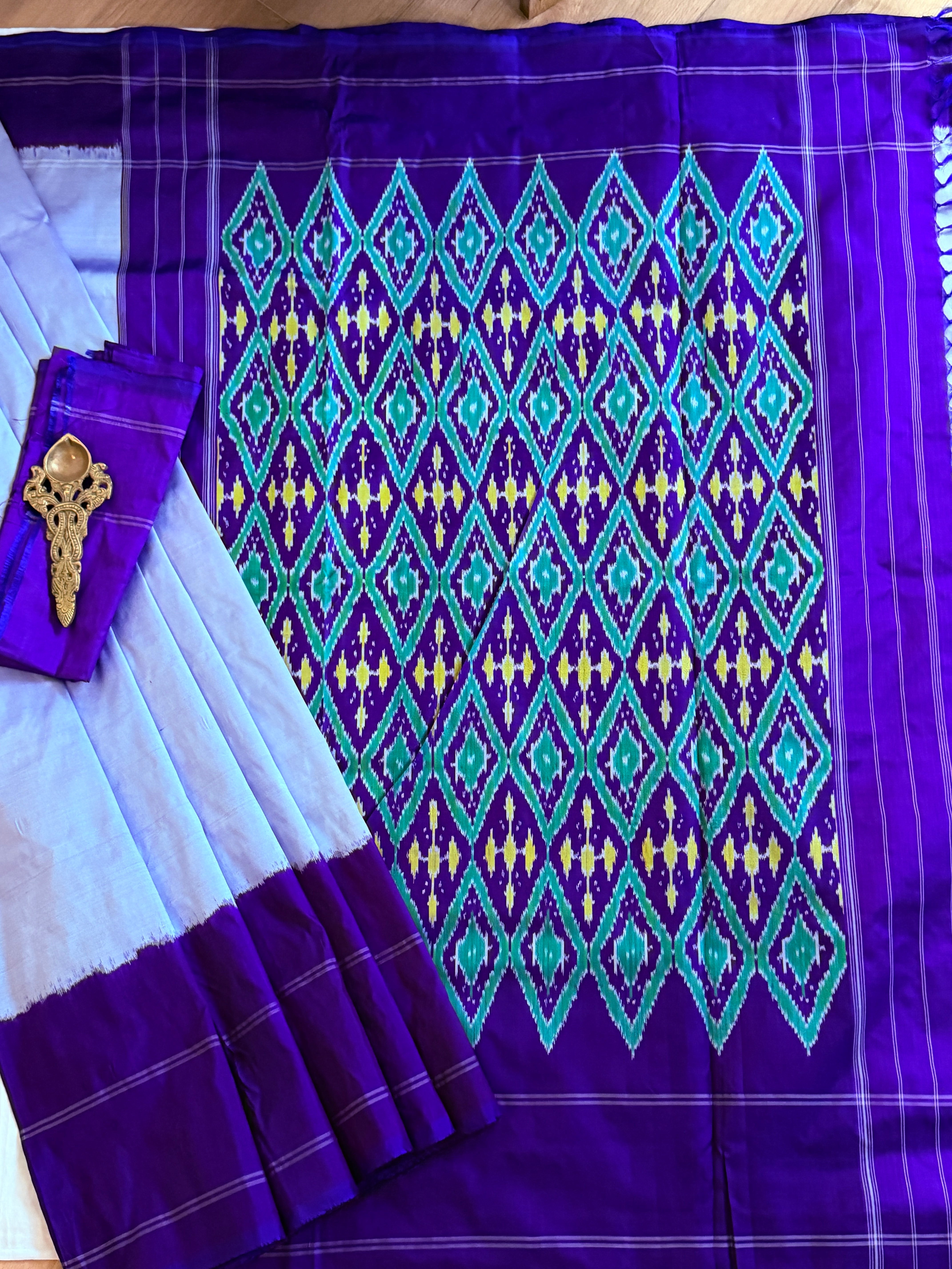 Pochumpalli Ikkat Pure Silk Handloom Saree