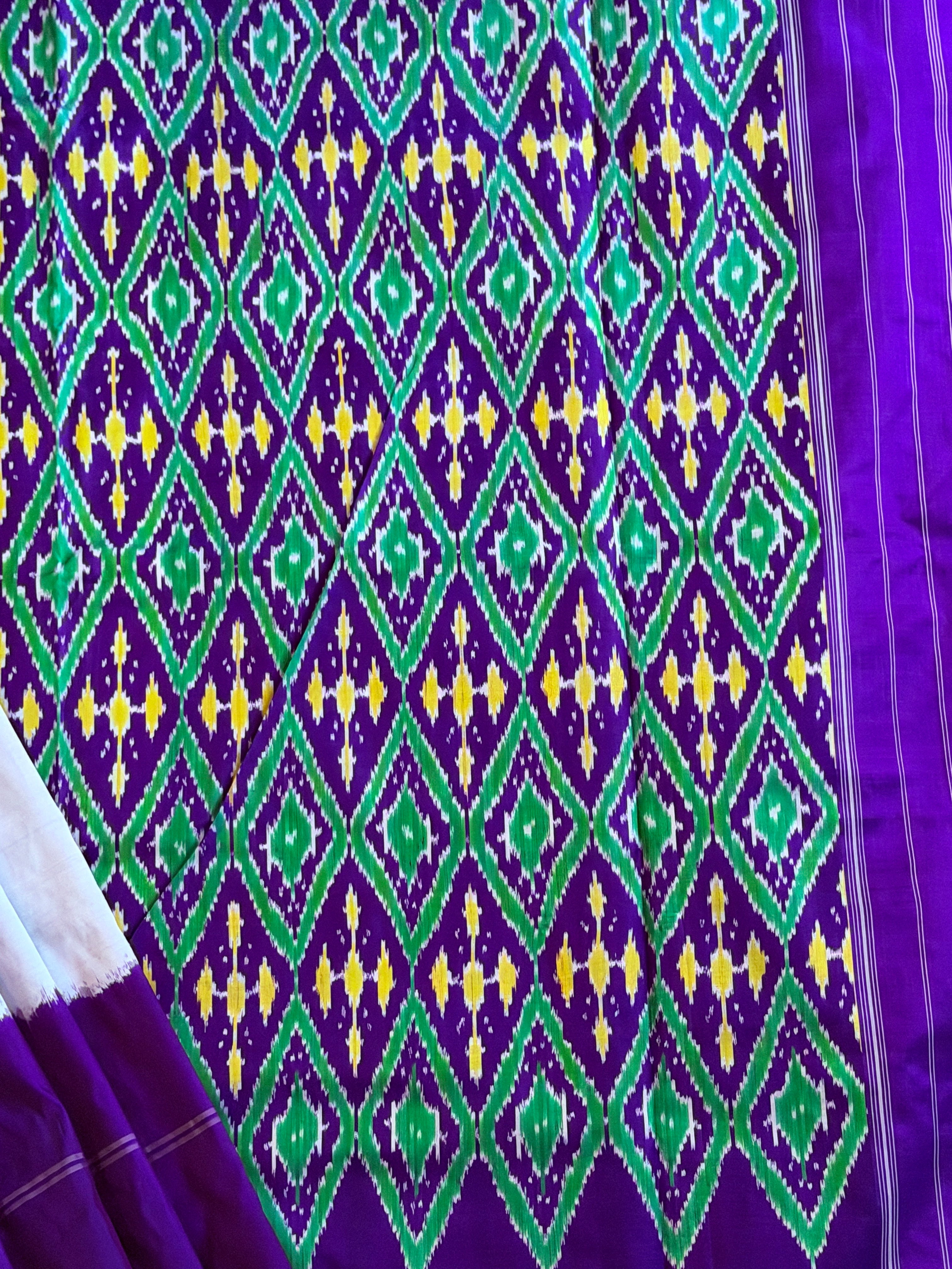 Pochumpalli Ikkat Pure Silk Handloom Saree