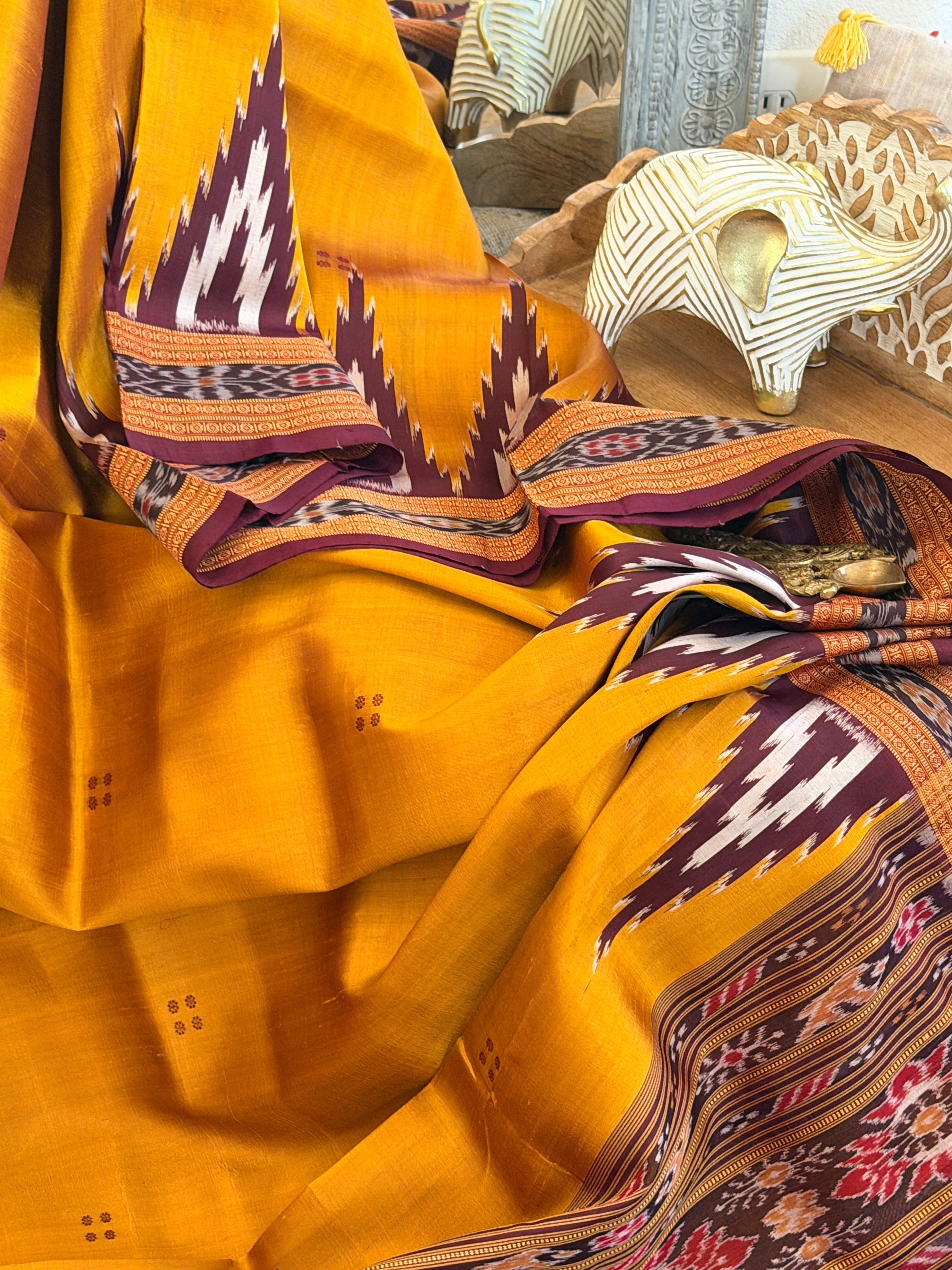 Big temple khandua odisha silk saree