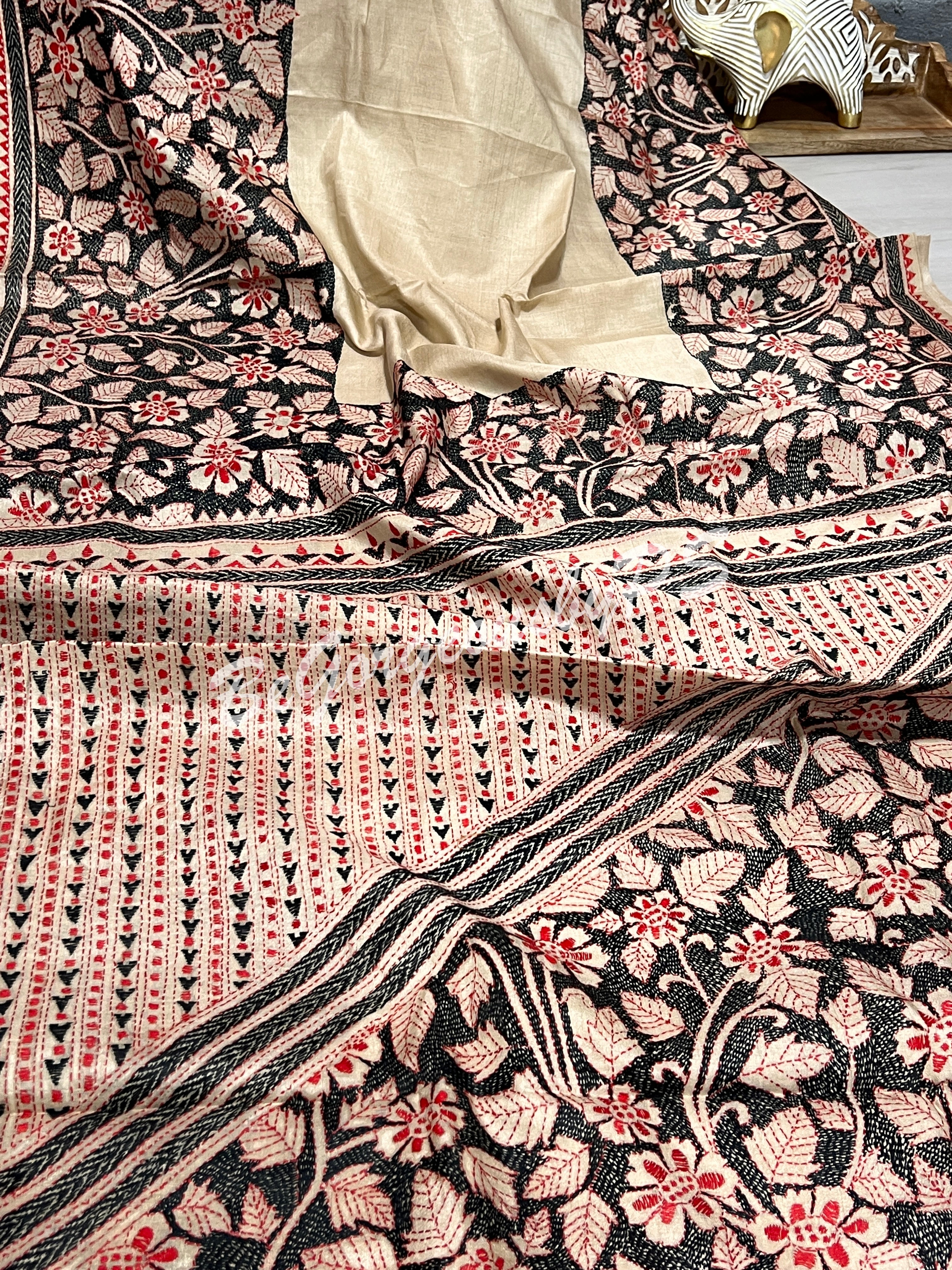 KANTHA TUSSAR FLOWERS REVERS KANTHA SAREE