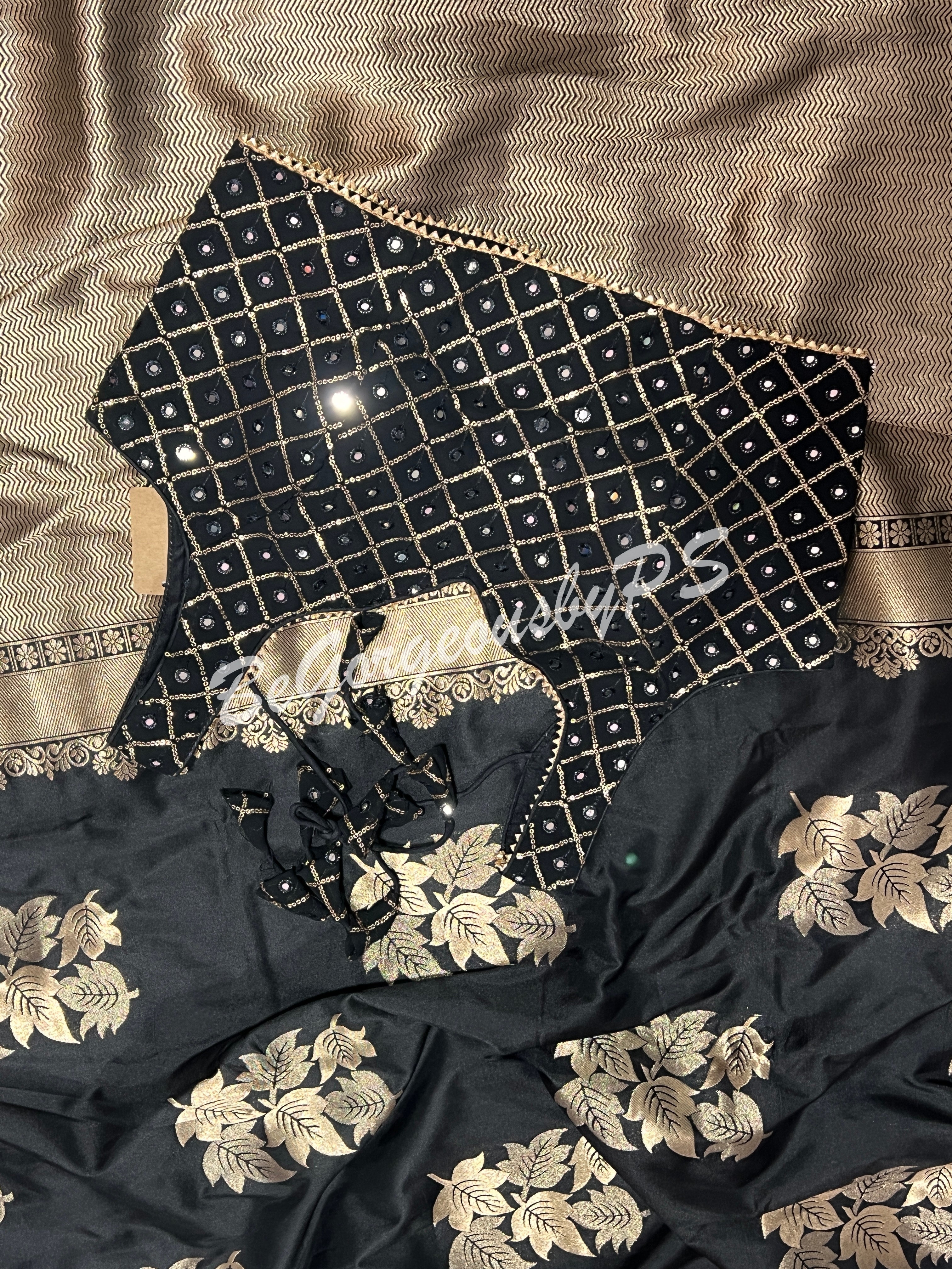 SOFT SILK GOLD ZARI BLACK SA-SOF-GOL-BL128