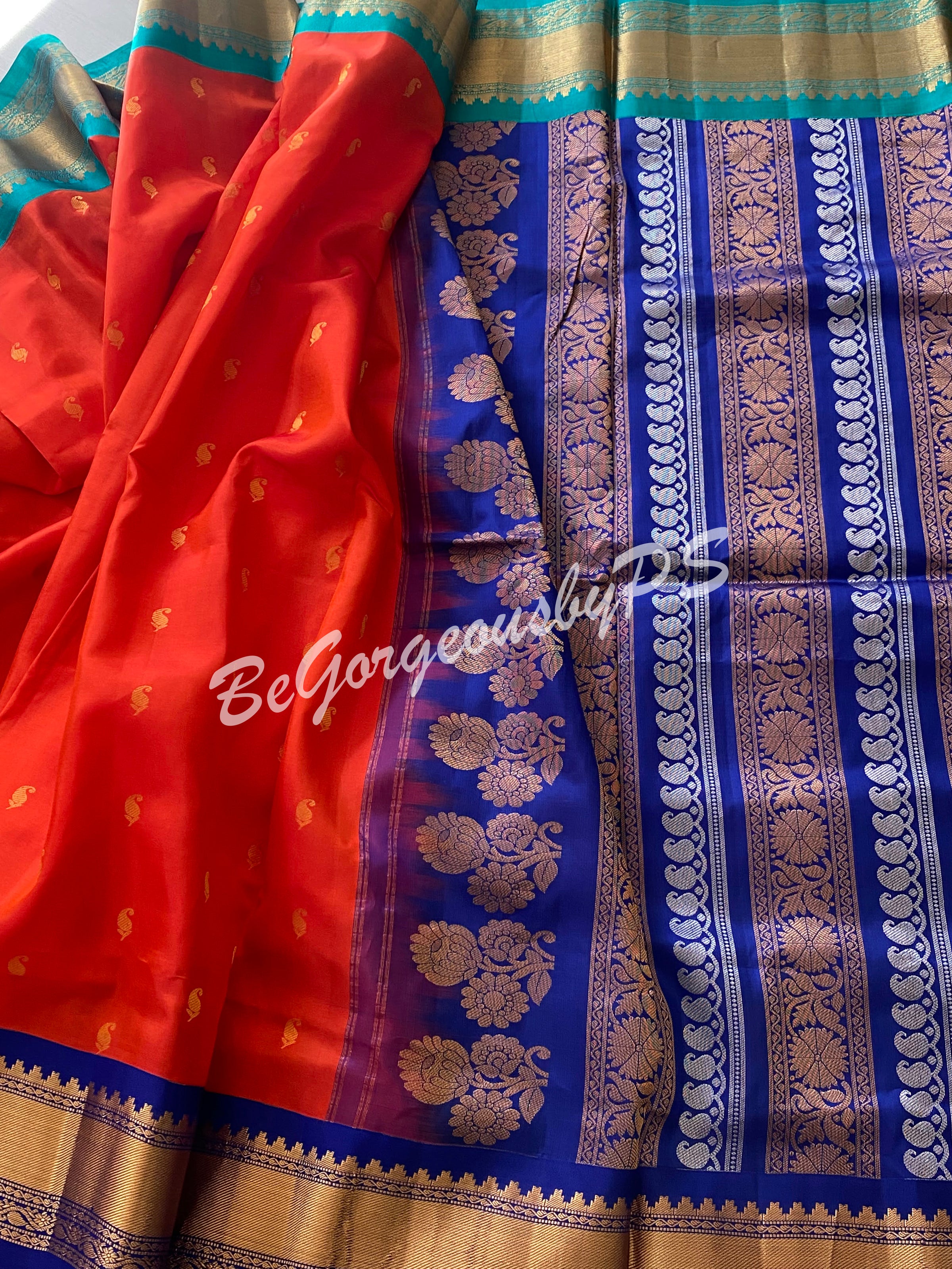 Maheshwari Ganga jamuna Chatai Border Saree - Nishalika