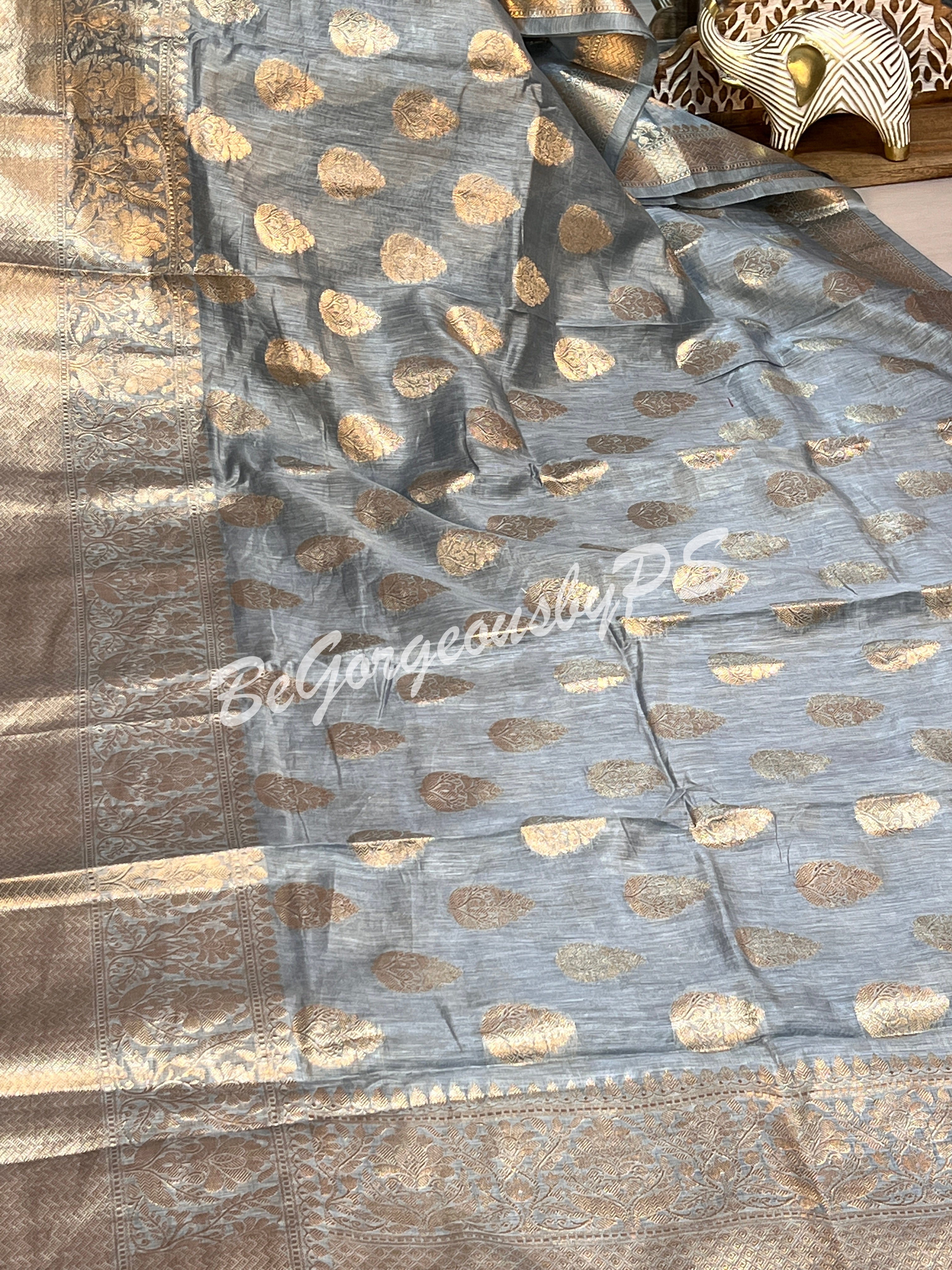 JAMDANI SILK GREY BLUISH GREY SAREE