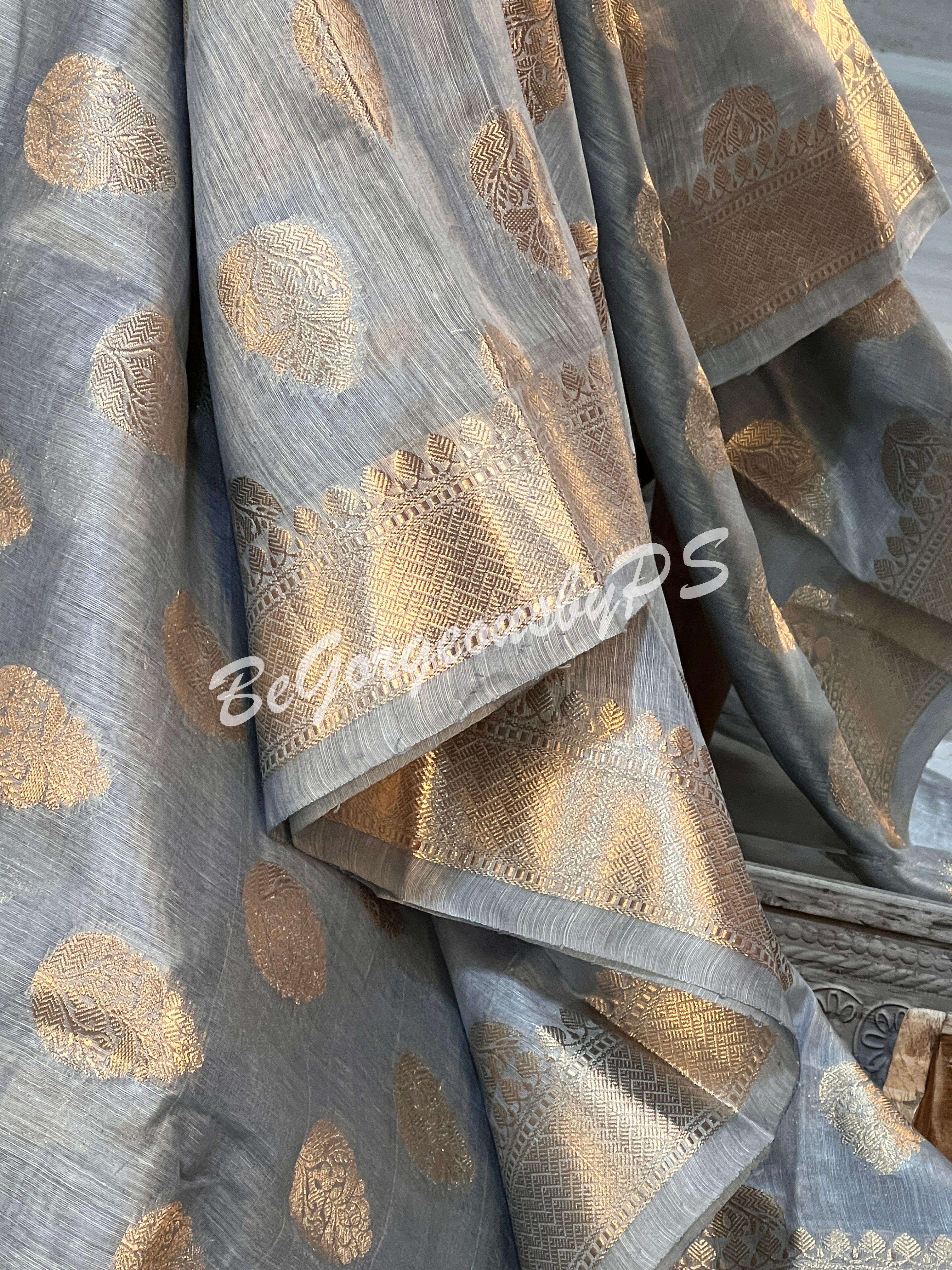JAMDANI SILK GREY BLUISH GREY SAREE