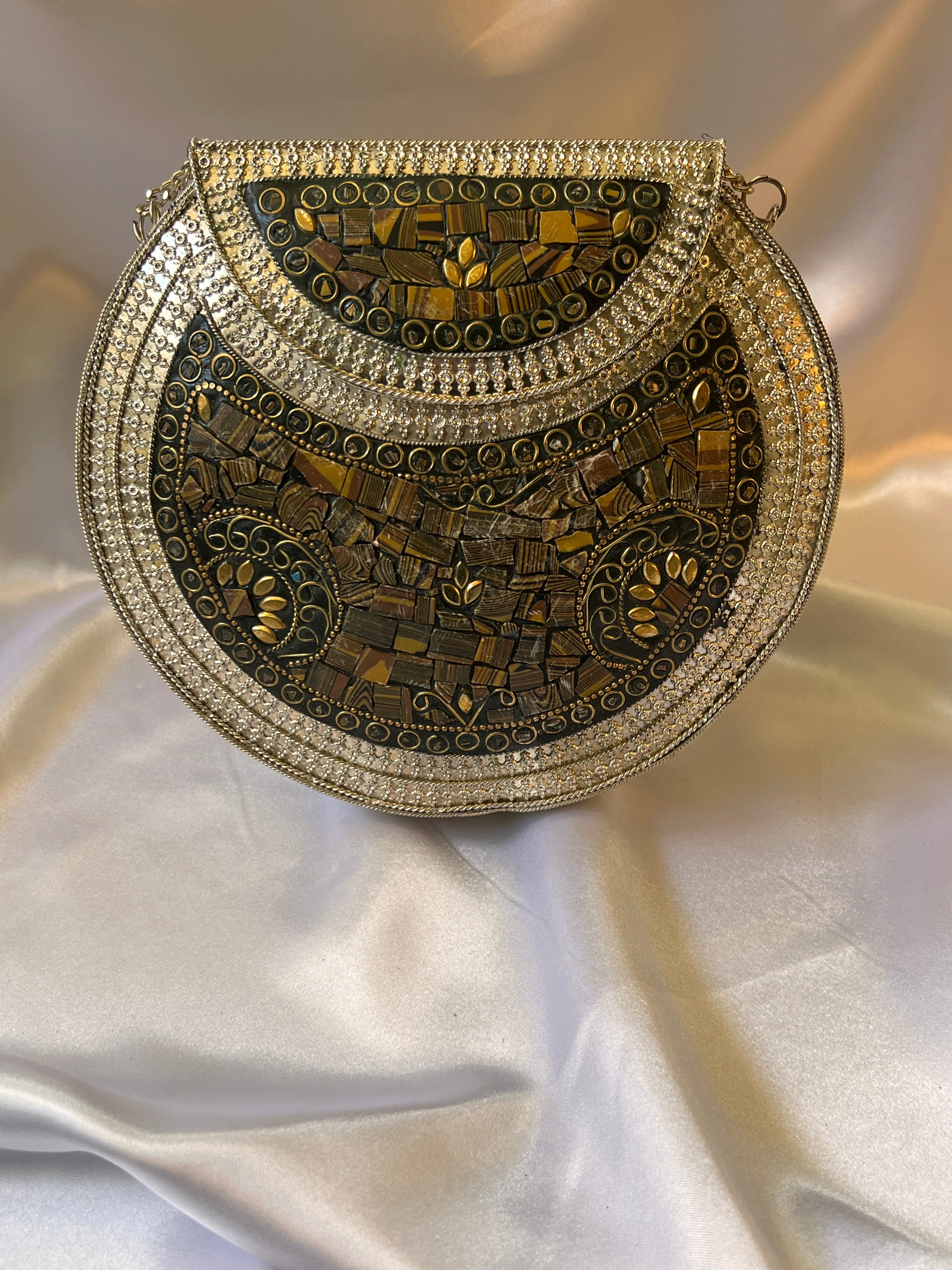 Metal/Brass Clutch with shoulder chain - 3