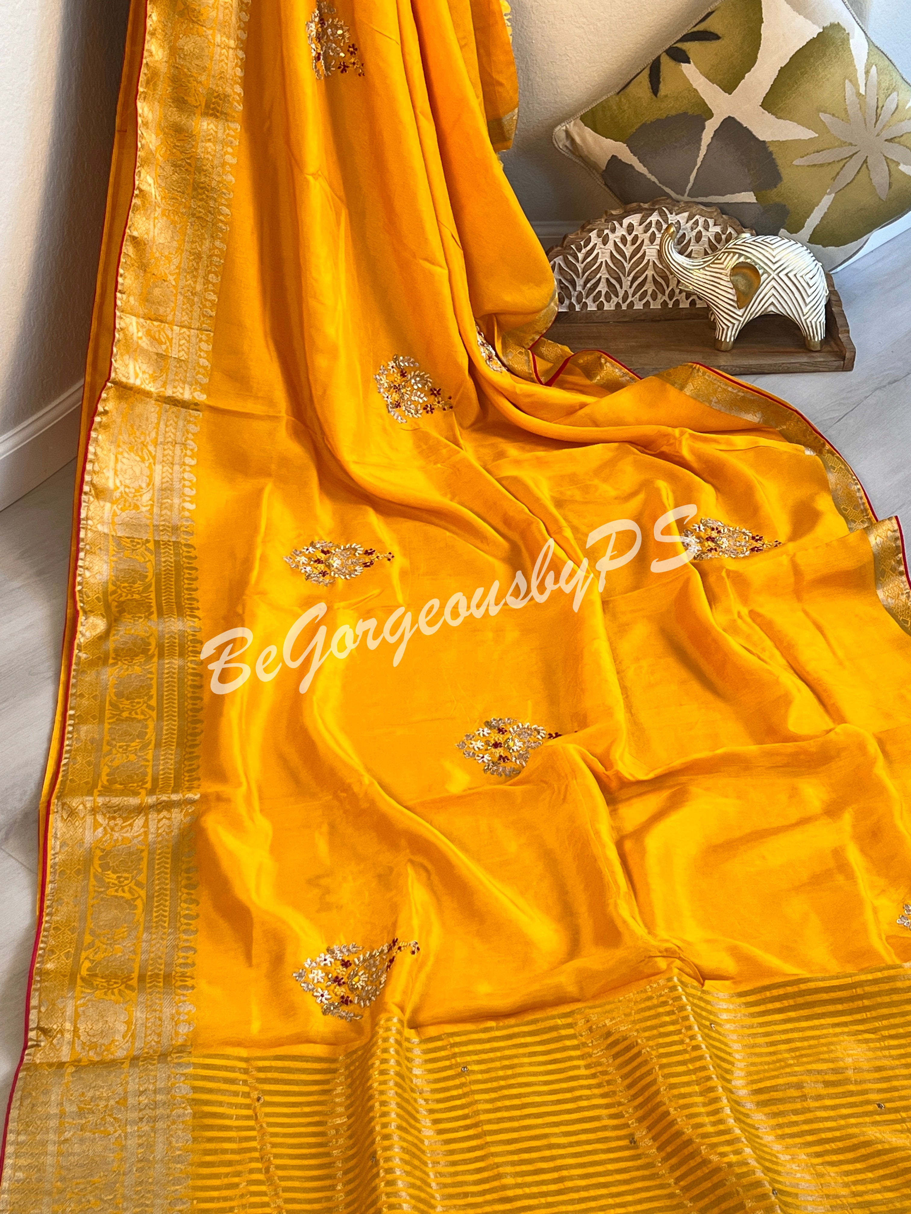 Munga with weaving Yellow