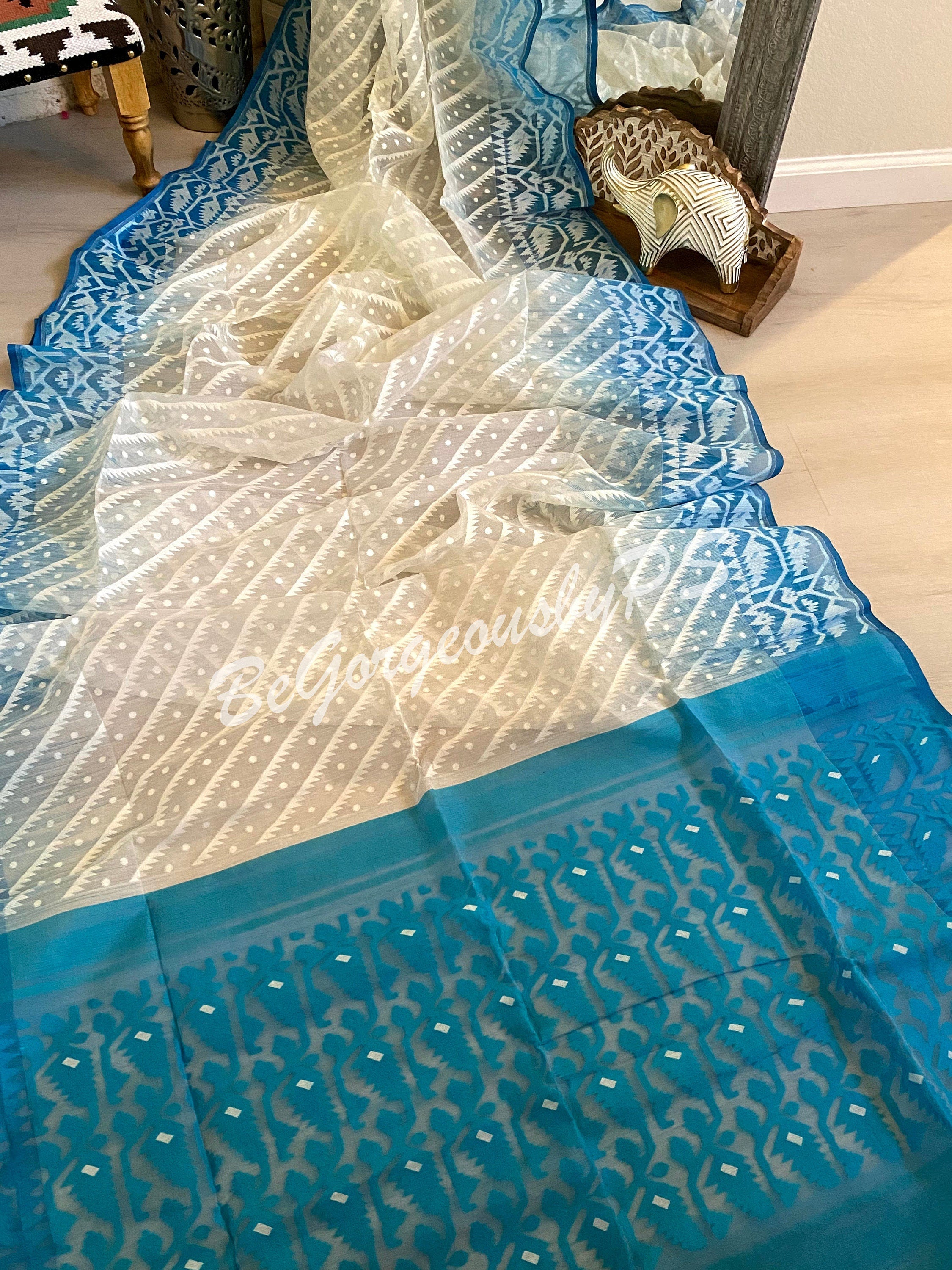 Jamdani. Cotton Dhakai Jamdani Saree